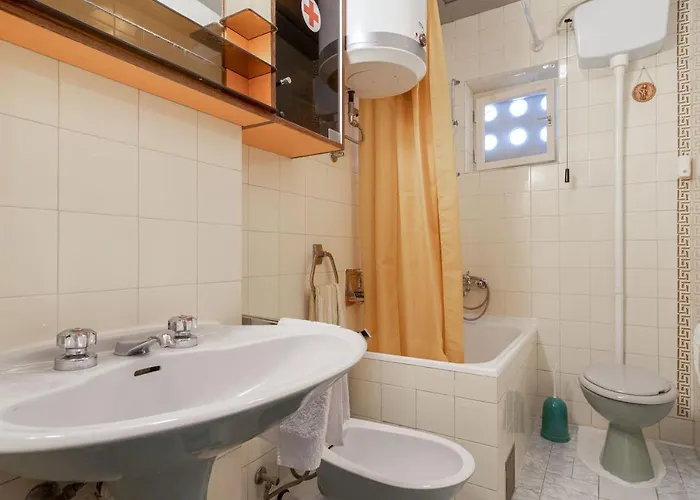 Apartamento Rustica Baška Voda