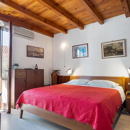 Rustica * 바스카보다