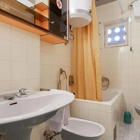 Apartment Rustica Baska Voda